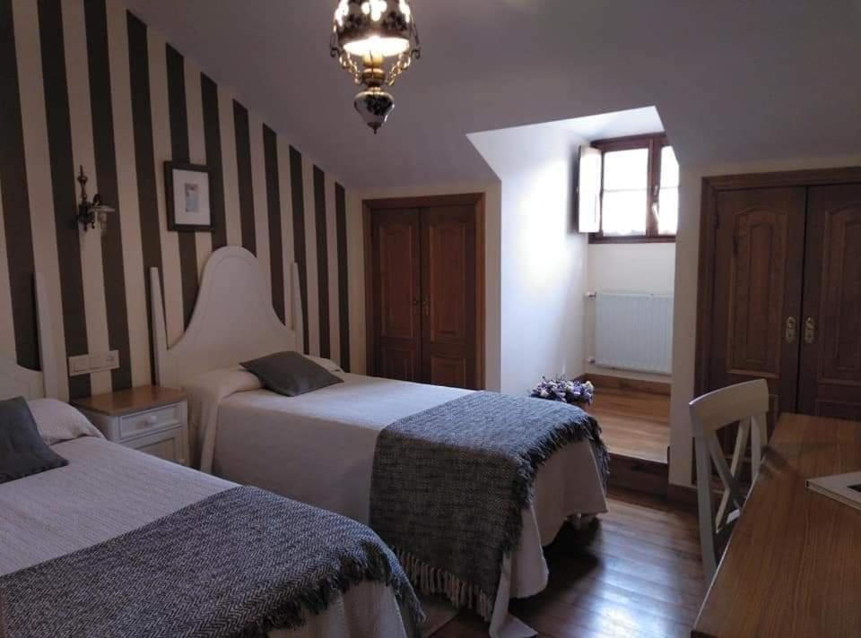 Hotel Rural Oscos Villanueva de Oscos Екстер'єр фото